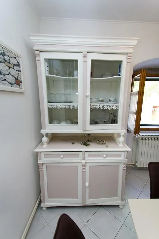 Apartments Villa Kastav In Old Town Center With Sea View And Parking