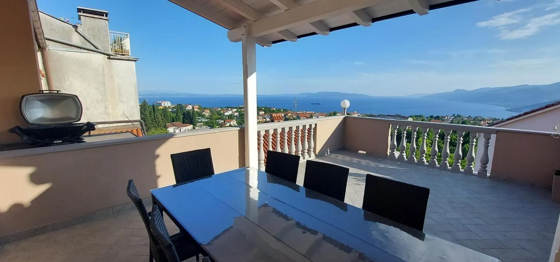 Apartments Villa Kastav In Old Town Center With Sea View And Parking